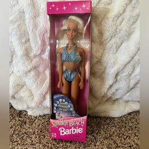 Sparkle beach Barbie